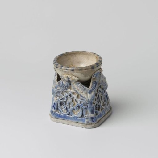 Salt cellar with birds and scrolls