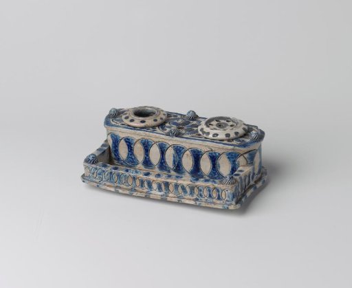 Sand shaker with pierced top