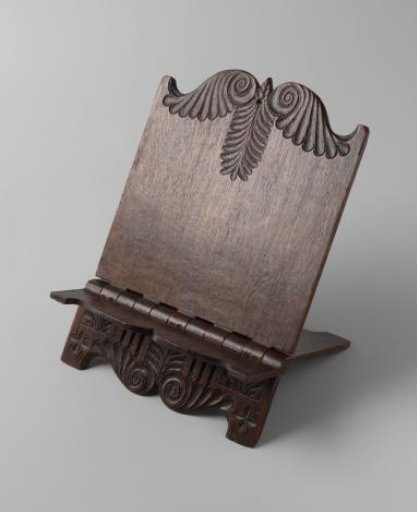 Oak Easel