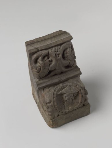 Architectural fragment