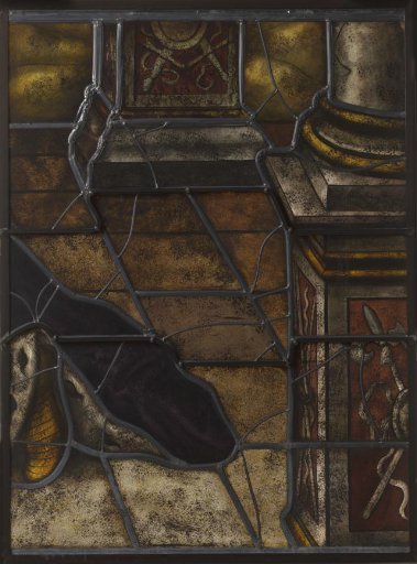 Third panel of the window with Prince Maurice in a praying posture