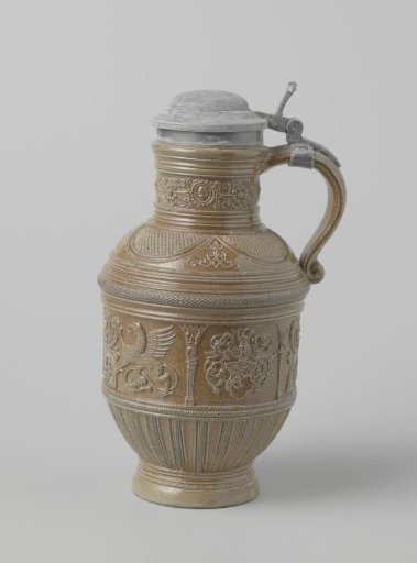 Jug with the coat of arms of Amsterdam and Saxony