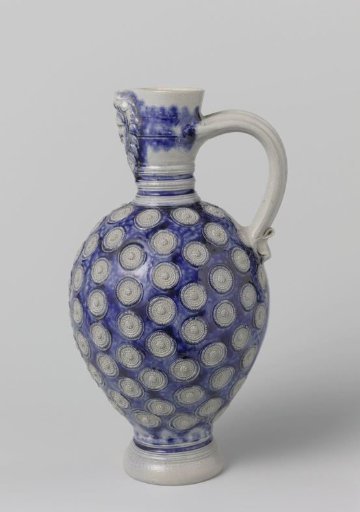 Jug with a lion's head and medallions