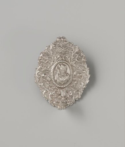 Wall sconce with personification of winter
