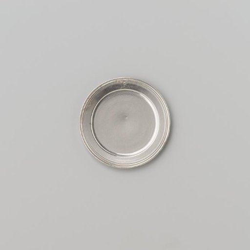 Silver-Coloured Dish with Narrow Flat Profiled Rim.