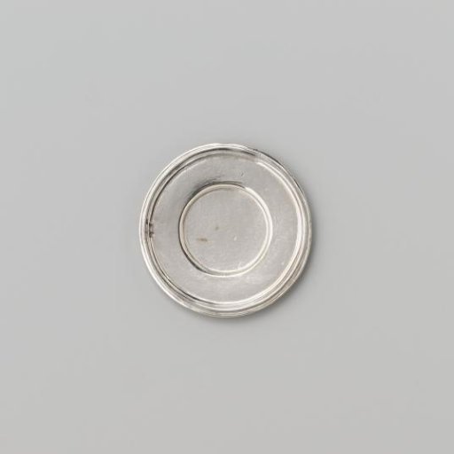 Silver-Coloured Small Dish with Wide Flat Profiled Rim.