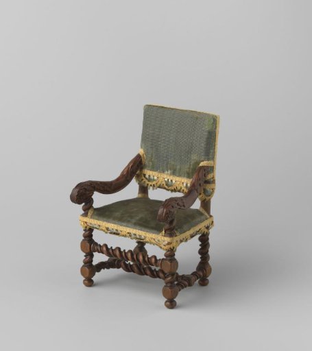 Armchair upholstered in silk velvet