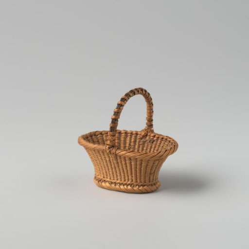 Oval handle basket