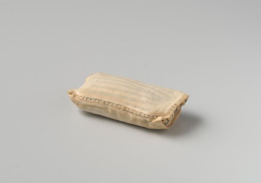 Slipcover for mattress of very fine white linen (batiste), around with bobbin lace insert at hem