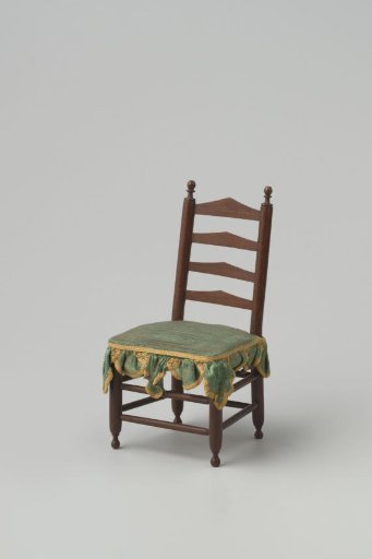 Knob chair made of hardwood with smooth, turned stiles and cross rails; front legs and back stiles ending in finely turned knobs