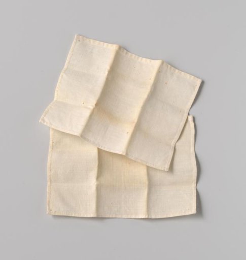 Cloth, hemmed on four sides