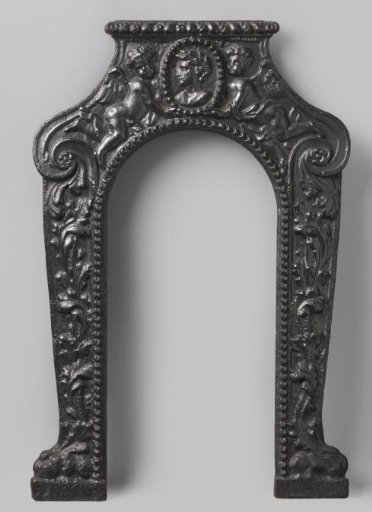 Cast-iron plate for fireplace conversion, with a portrait medallion