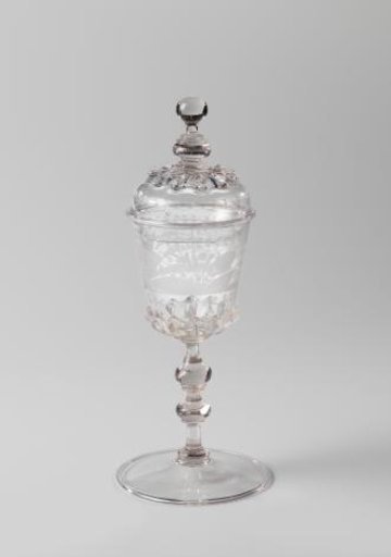 Bocal with foliate decoration and a bird