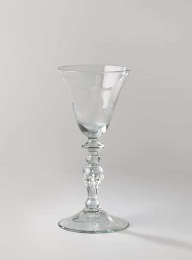 Chalice with a mill and the inscription: HET WELVAAREN VAN DE MOOLEN MAAKERY