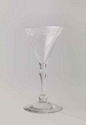 Goblet with an ornamental border