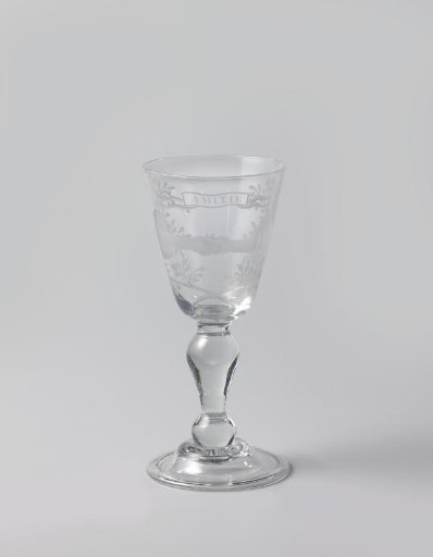 Chalice glass with two clasped hands and the inscription: AMITY