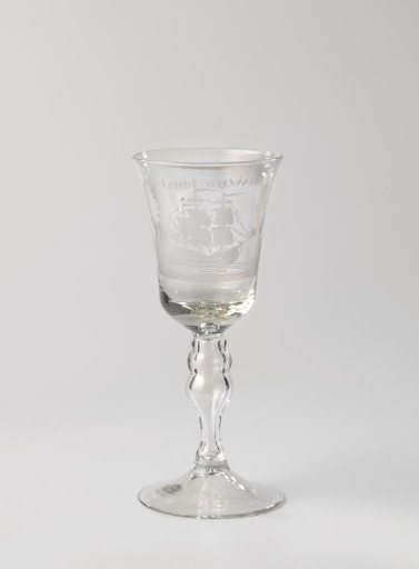 Goblet with a three-master and the inscription: S.LANDS.WELVAAREN