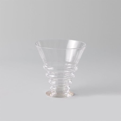 Goblet with three constrictions