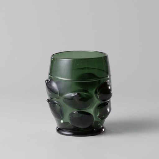 Cup with two rows of knobs
