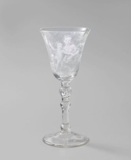 Wine glass with Venus and Amor