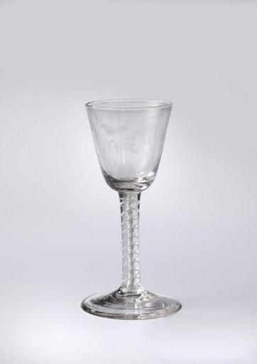 Slingerglass with a depiction of a bull