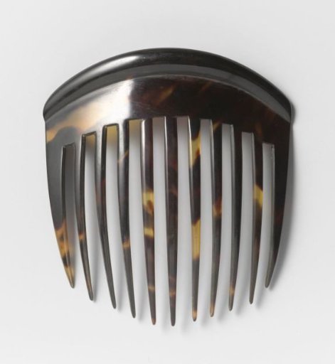 Imitation Tortoiseshell Comb with Undecorated Rounded Back