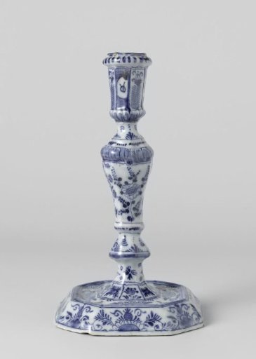 Pair of candlesticks