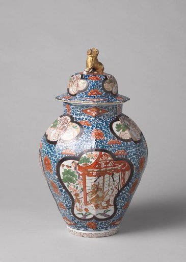 Lidded pot