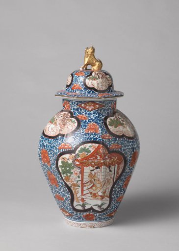 Lidded pot