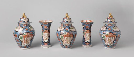 Cabinet set, multicoloured painted with Japanese Imari decoration
