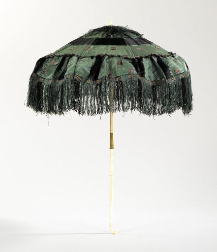Carriage parasol with stripes