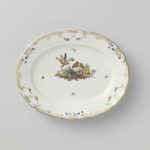 Fruit bowl, painted with leafy tendrils and floral garlands