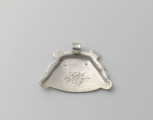 Crumb tin