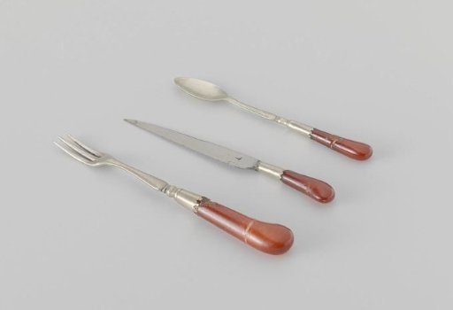 Knife