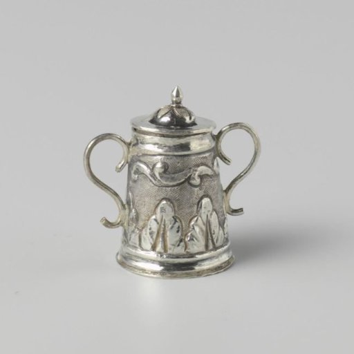 Sugar pot