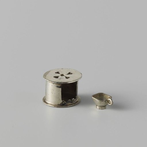 Stove with sawn-out hearts