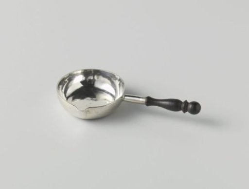 Saucepan