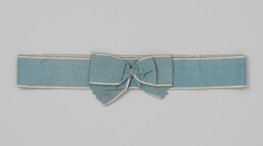 Ribbon of light blue taffeta, with a sewn-on bow