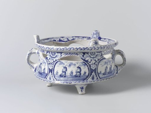 Stove on three legs with two handles. Dated: 1756.