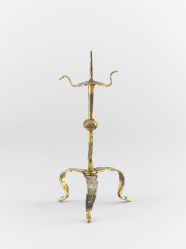 Travel candlestick on tripod, decorated with three coats of arms