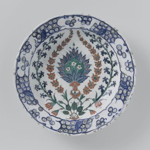 Dish with a stylized flowering plant
