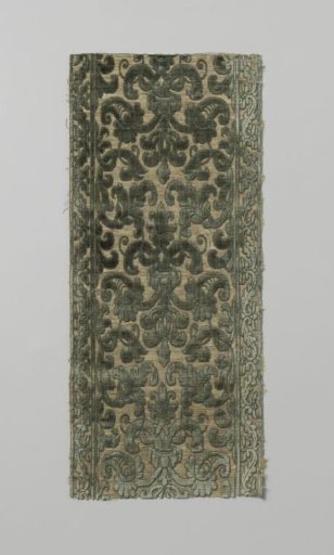 Fragment of an ornamental strip of ciselé velvet