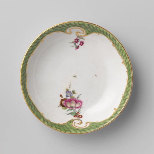 Plate decorated with flowers and a ladder motif