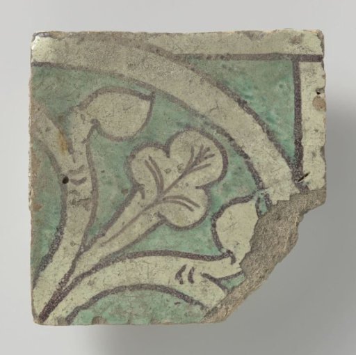 Tile fragment