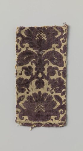 Fragment of silk velvet with palmettes and leaves