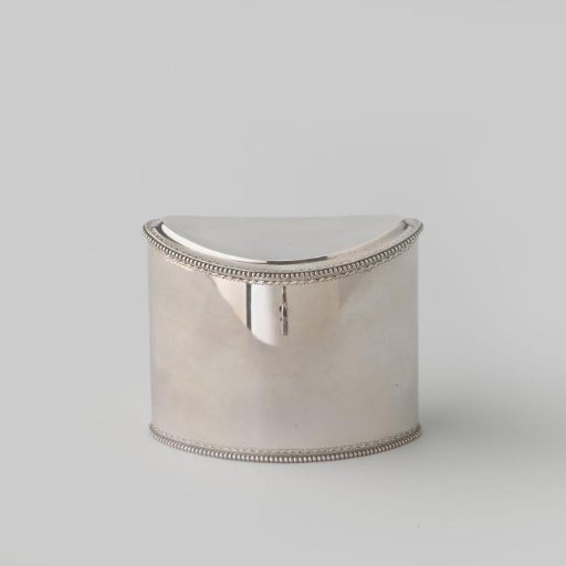 Teapot, pointed oval, with pearl-edged borders