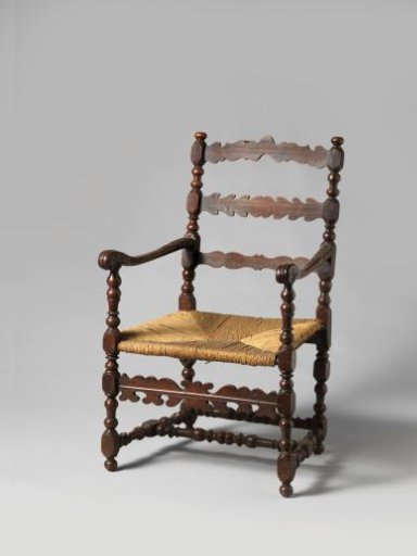 Armchair of cherry or plum wood