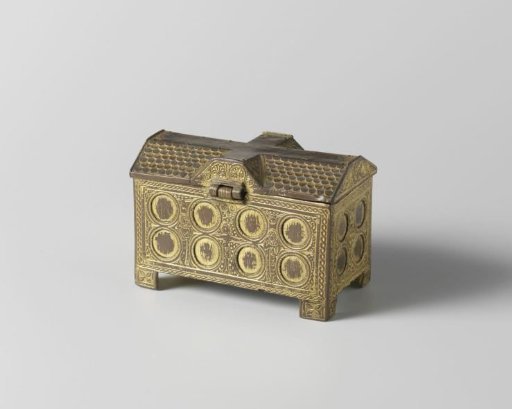 Reliquary chest