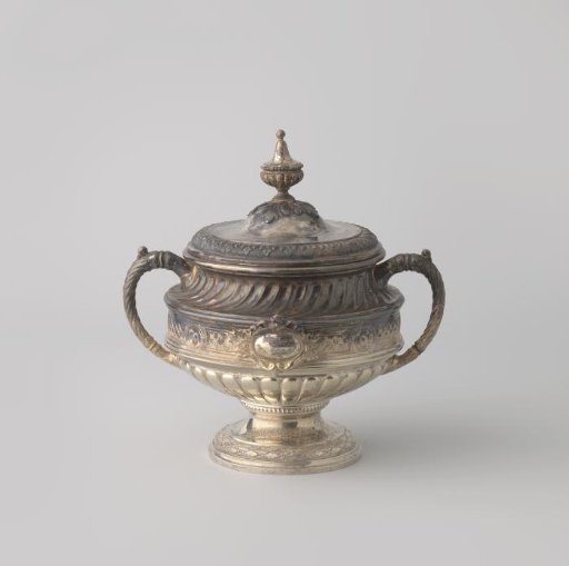 Sugar pot captured from the Raja of Bone in 1905