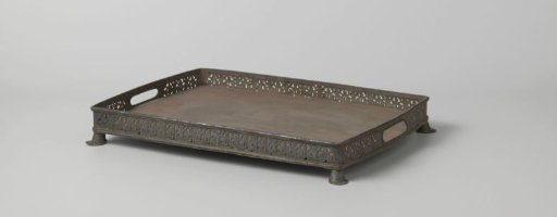 Serving tray captured from the Raja of Bone in 1905